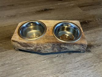 Pets food bowls
