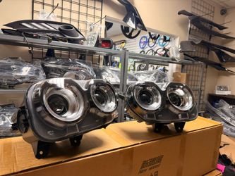 For 2015-2018 Dodge Challenger Halogen Housing Black Left+Right Side Headlights