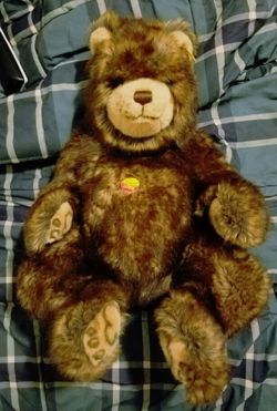 Beautiful vintage STEIFF Teddy Bear