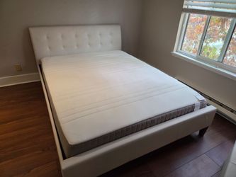 [Moving Sale] Queen Mattress & Bed Frame
