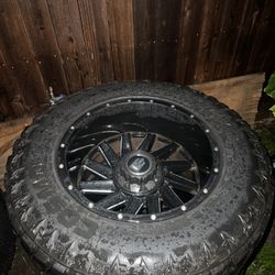 20x12 On 37s