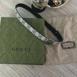 Gucci Reversible GG Belt