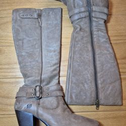 Born Taro Brown Leather Riding Boots - size 8