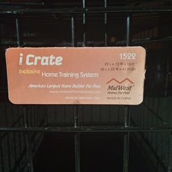 Pet Crate Barely Used