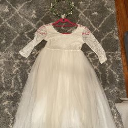 Gorgeous Girls Empire Waist Guipure Lace And Tulle Dress, Size 7-8 (Great For Flower Girl Or Communion Dress w/ Artificial Wreath For Head, NEVER WORN