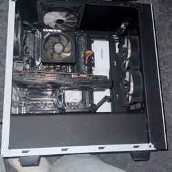 low tier gaming pc (BROKEN NEEDS REPAIRING)
