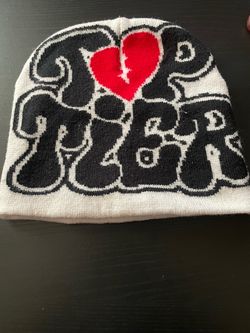 Top tier hat