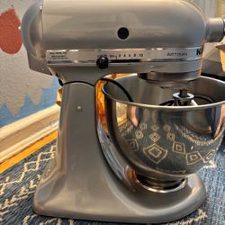 Kitchen aide mixer