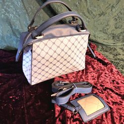 Steve Madden Purse - Comes With Shoulder Strap And ID Tag - North Glendale 