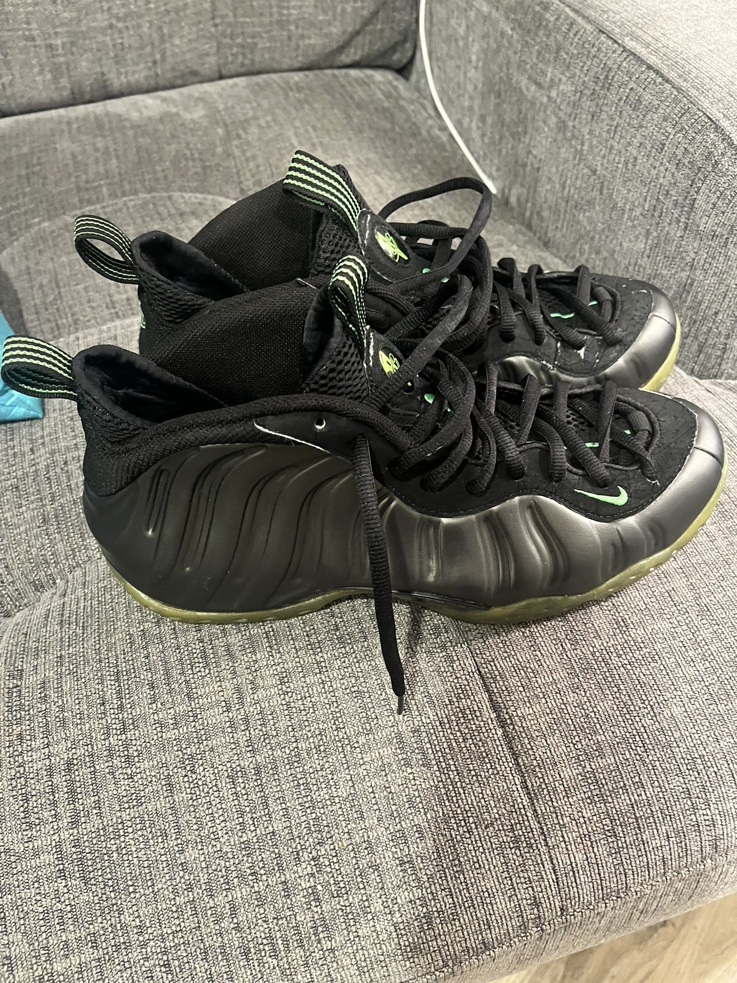 Nike Foamposite  Shoes