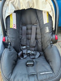 Baby car seat and base