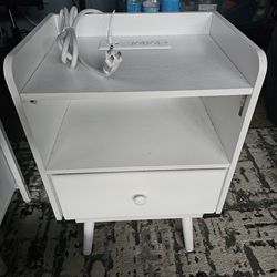 White 1 Drawer powered Nightstand