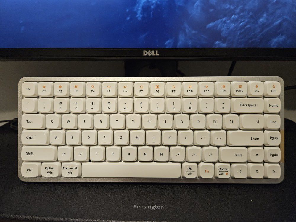 Lofree flow white keyboard