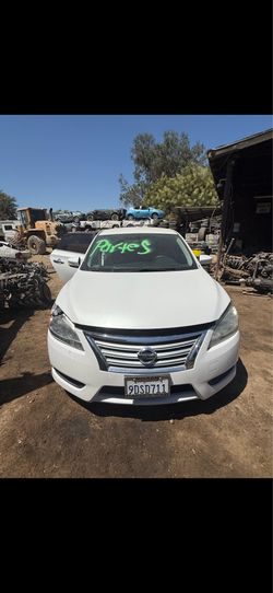 2014 Nissan Sentra FOR PARTS ONLY!