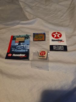 Vintage Texaco Havoline Racing & Ford UAW Pin Collectibles Lot (4 Pieces)