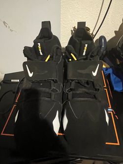 Deion sanders cleats