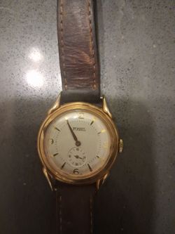 Fossil Vintage-Style Watch with Leather Strap
