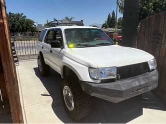 Toyota 4 runner sport 4wd