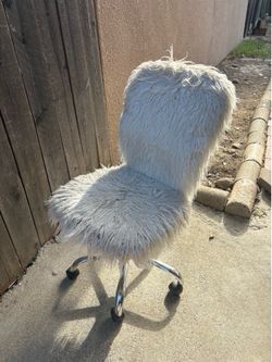 Desk chair