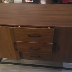 NEED GONE ASAP!!!!! WILL DELIVER TO SURROUNDING AREAS  SMALL DRESSER/BUFFET  $80