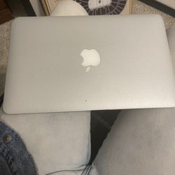 Mac Book