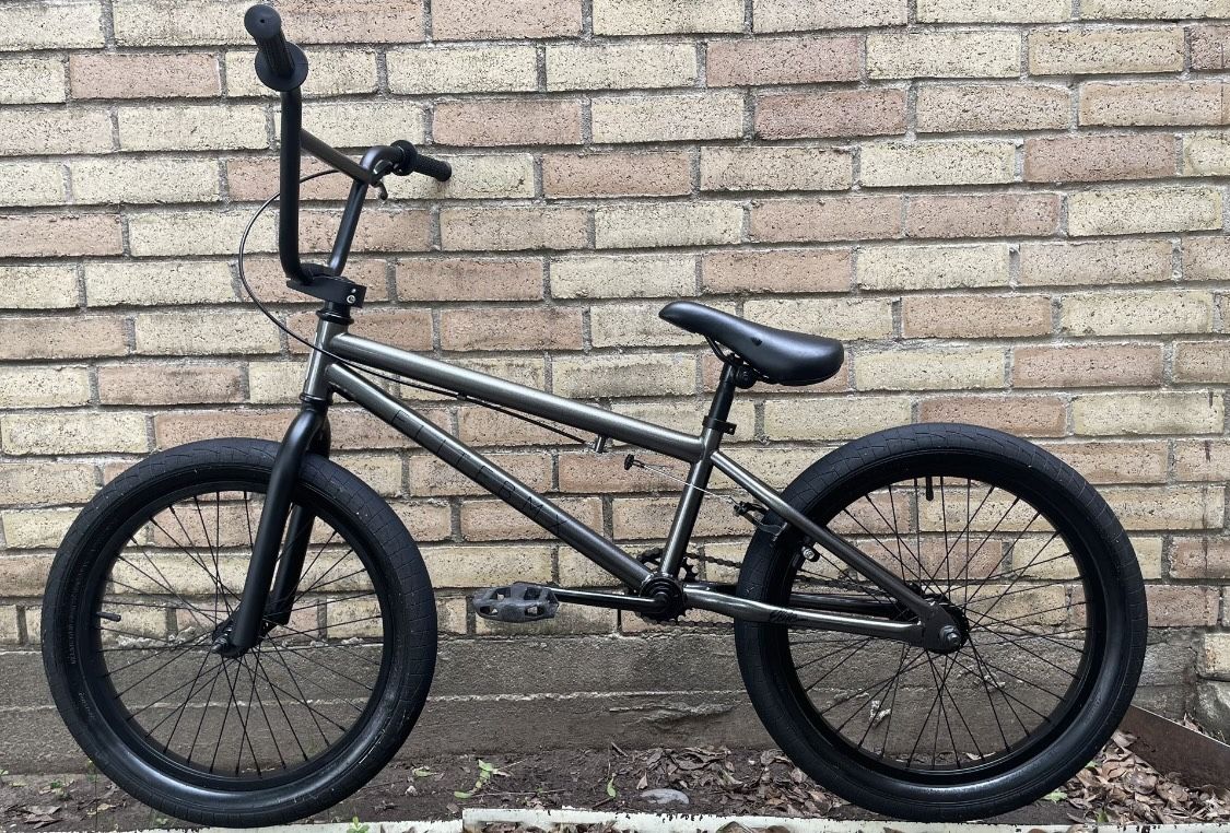 Elite BMX Bike