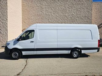 2020 Mercedes-Benz Sprinter 2500 Cargo