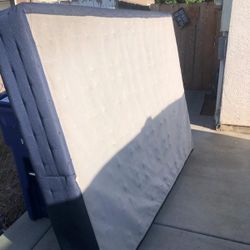 BOX SPRING.  