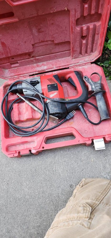 Milwaukee Rotary Hammer Drill