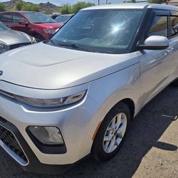 2021 KIA SOUL S