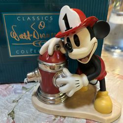 Disney Classic Mickey The Fireman