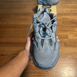 Adidas Yeezy 500 Size 9
