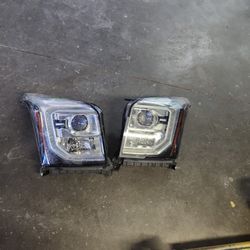 2015 2016 2017 2018 2019 2020 Gmc Yukon Headlights halogen  Part