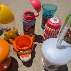Children's Novelty Cups Lot Of 11