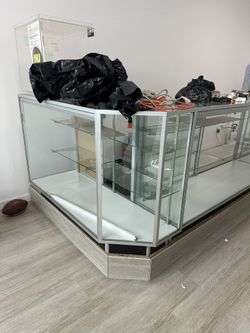 Display Glass Cabinet (3 Pieces)