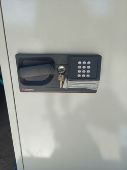 SENTRY SAFE Commercial Fire Safe