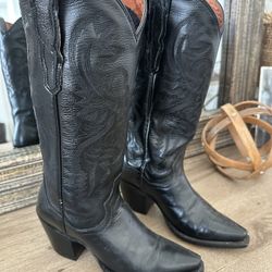 Dan post Sz 5.5 Cowgirl Boots, Like New! 