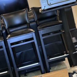 4 Leather Black Bar Stools 