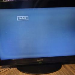 32" Sanyo HD LCD TV and SoundBar 