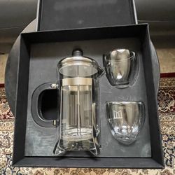 NEW French Press Coffee Maker w/2 Cups