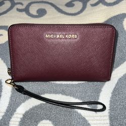 Michael Kors Dark Berry Jet Set Saffiano Wallet/Wristlet/Phone Case