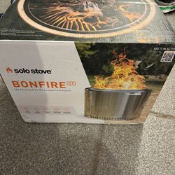 Solo Stove - 19.5” (New)