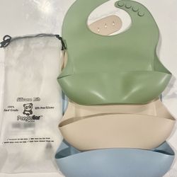 Silicone bib