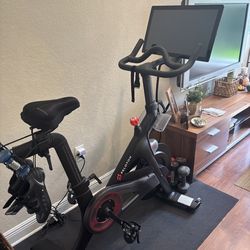 Peloton Bike