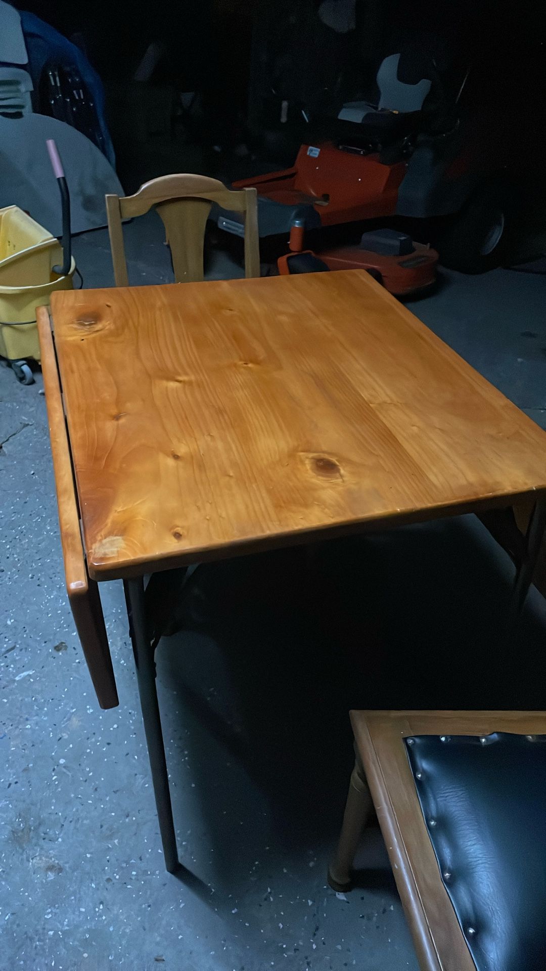 Mini Table