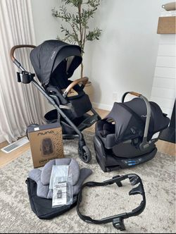 Nuna MIXX NEXT stroller and Car seat Color: black