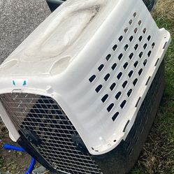 Medium Dog Crate 