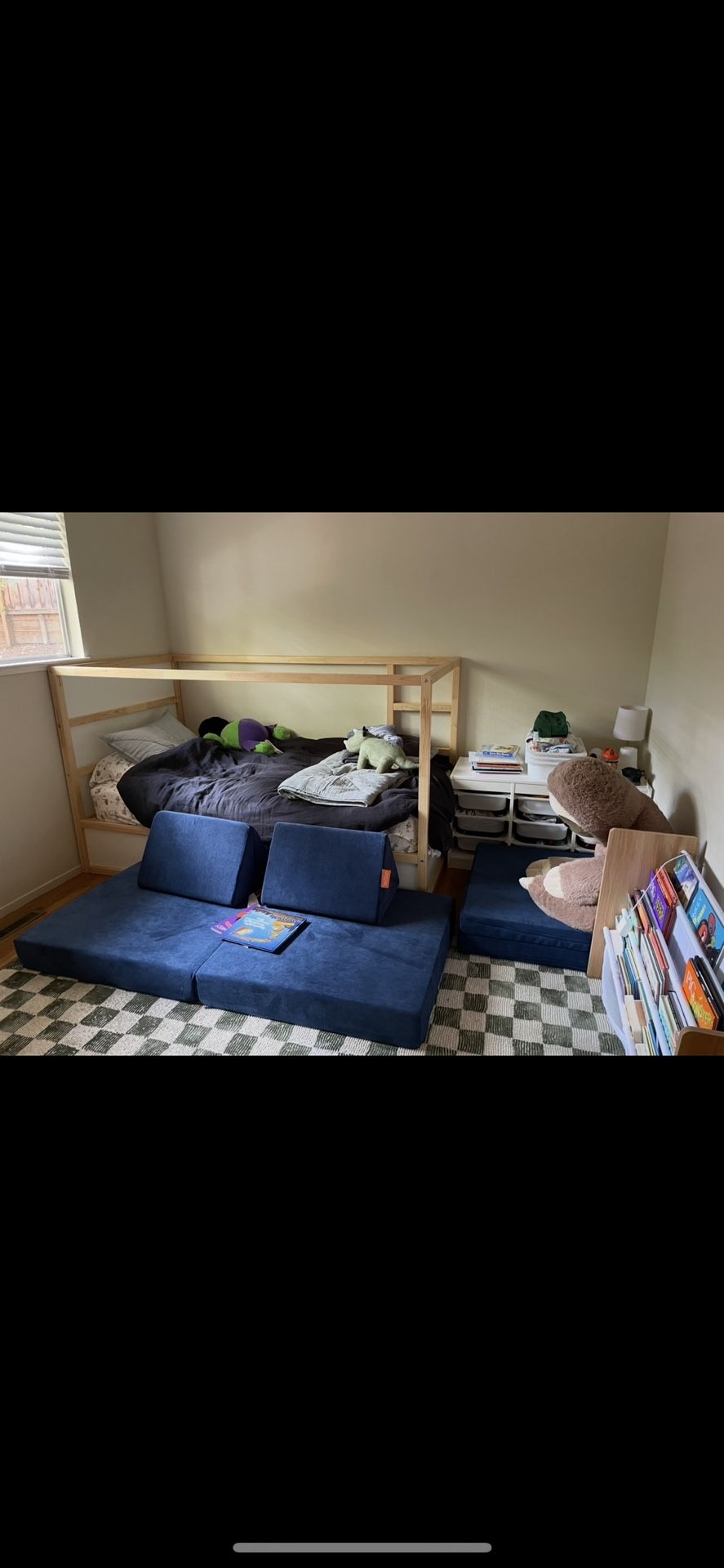IKEA Kura Bed