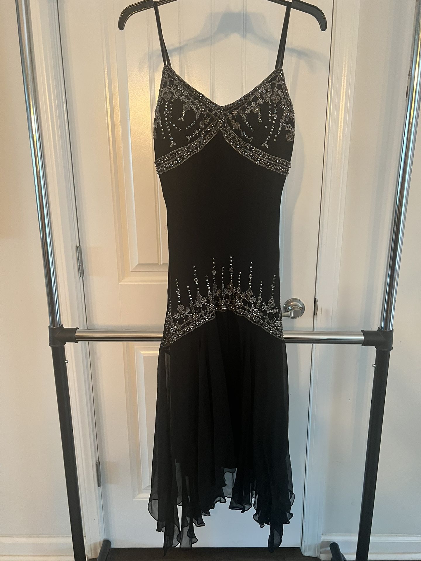 Women’s Size 8 Petite Black Cocktail Dress