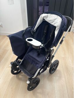 Bugaboo Donkey Limited Edition Classic Collection Navy with White tufted inner lining